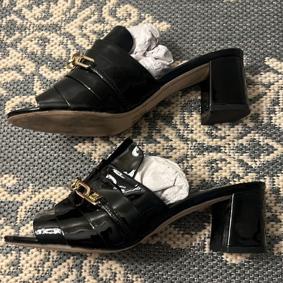 Lightly worn Karl Lagerfeld Haley Mules - Picture 3 of 12